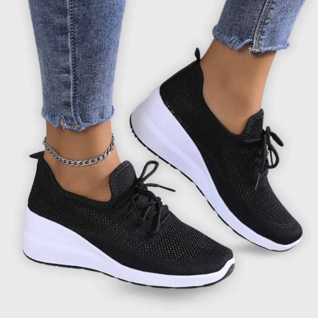 Wendy | Comfortable Casual Lace-Up Sneakers