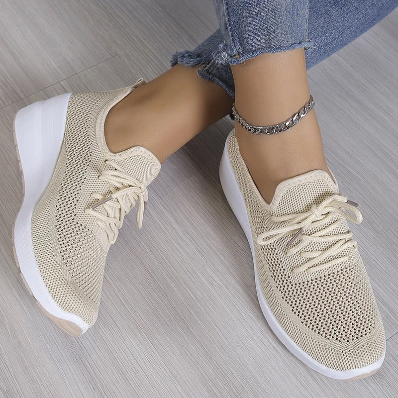 Wendy | Comfortable Casual Lace-Up Sneakers